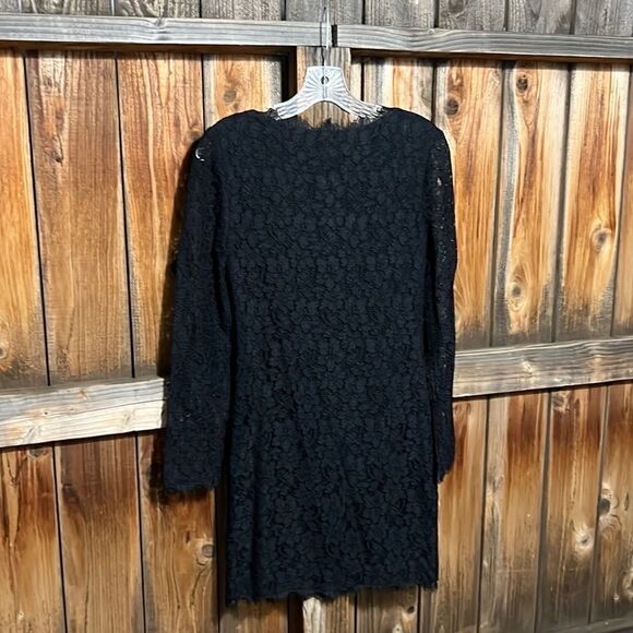 Diane von Furstenberg dress sheath black lace lined sheer  2 FIRM on PRICE - Picture 6 of 9